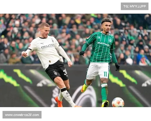 终场哨响,云达不莱梅球员科克·托普第94分钟绝平门兴